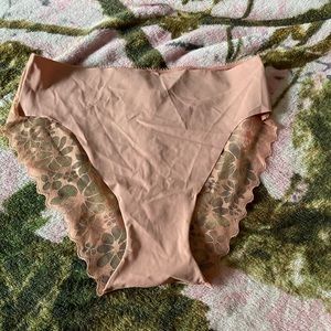 Victoria secret cheeky